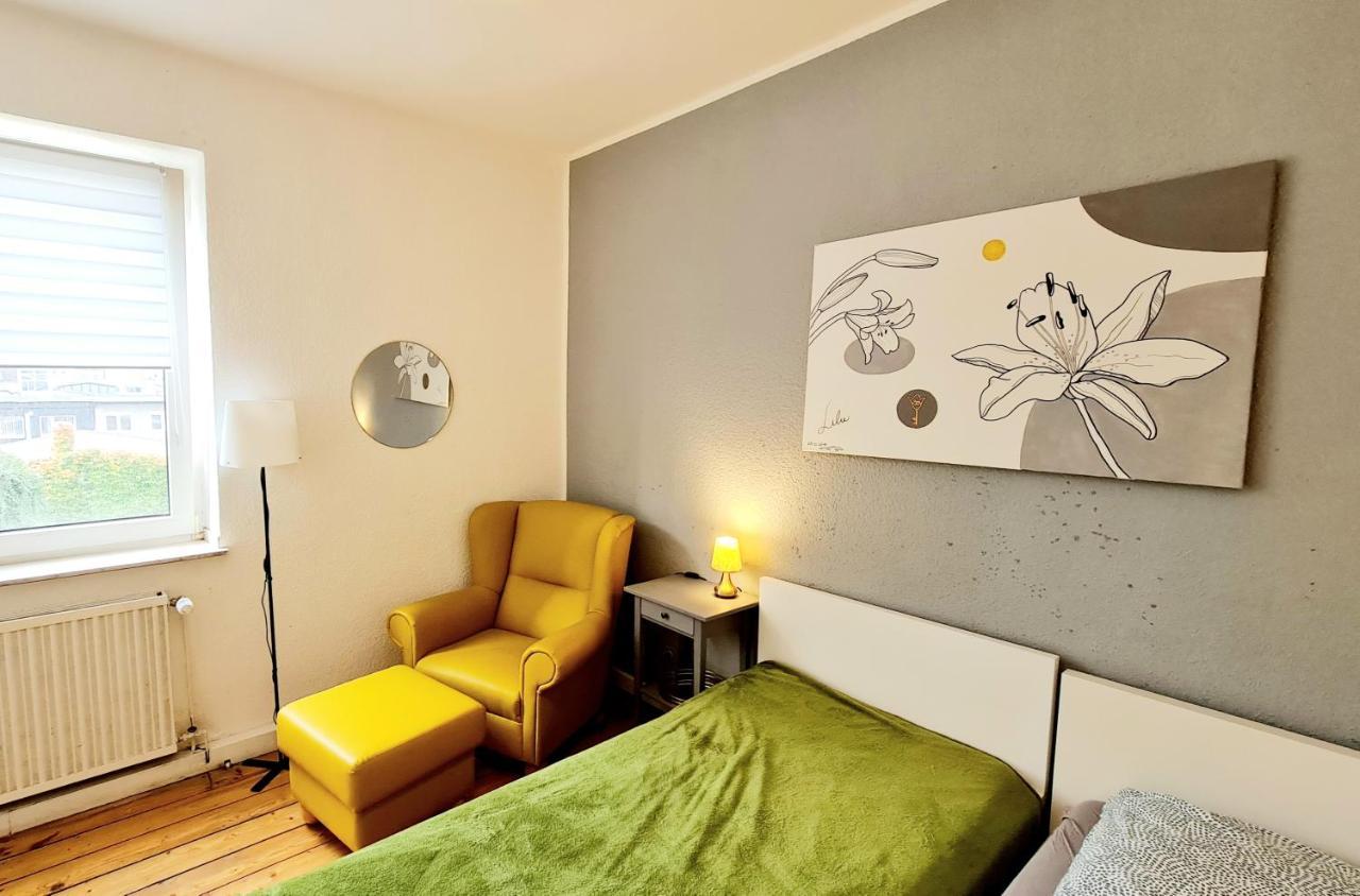 Ferienwohnung LILIE. Zentral und ruhig: nahe CentrO, HBF, Düss. Oberhausen  Exterior foto
