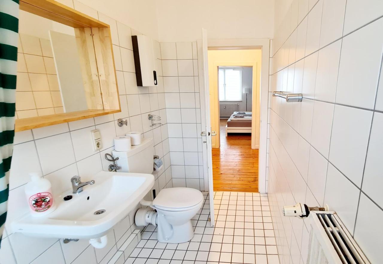 Ferienwohnung LILIE. Zentral und ruhig: nahe CentrO, HBF, Düss. Oberhausen  Exterior foto