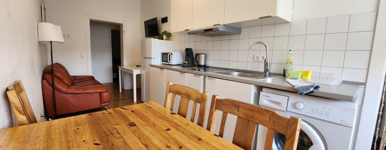 Ferienwohnung LILIE. Zentral und ruhig: nahe CentrO, HBF, Düss. Oberhausen  Exterior foto