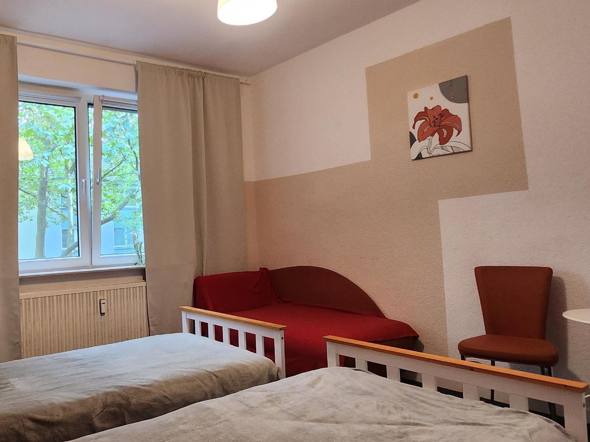Ferienwohnung LILIE. Zentral und ruhig: nahe CentrO, HBF, Düss. Oberhausen  Exterior foto
