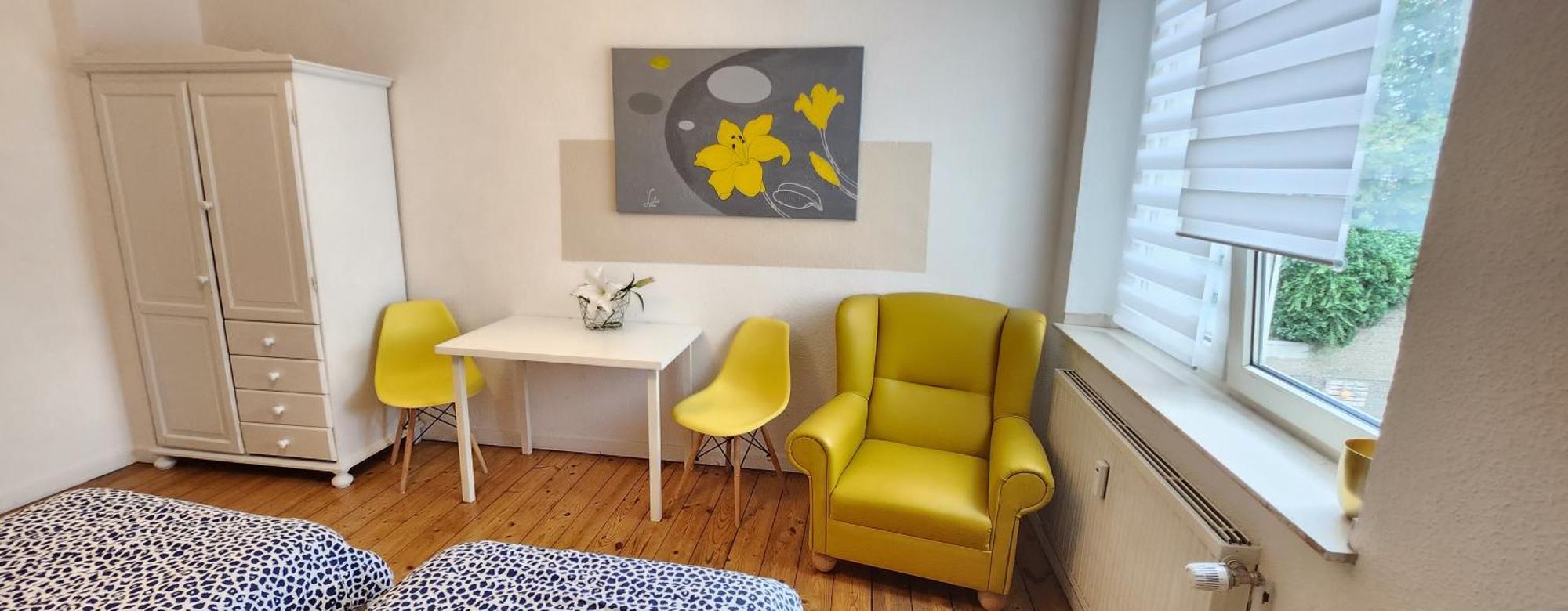 Ferienwohnung LILIE. Zentral und ruhig: nahe CentrO, HBF, Düss. Oberhausen  Exterior foto