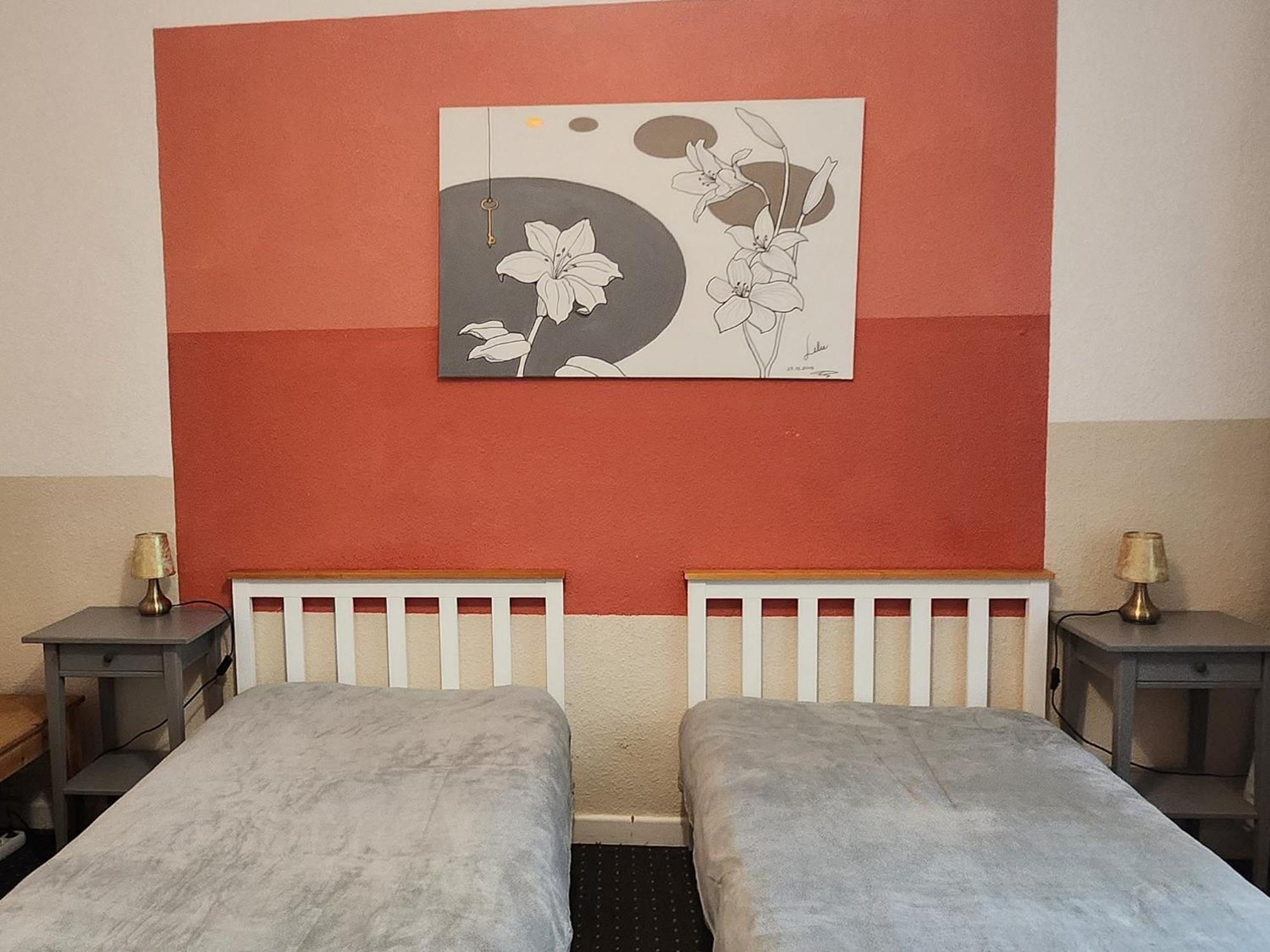 Ferienwohnung LILIE. Zentral und ruhig: nahe CentrO, HBF, Düss. Oberhausen  Exterior foto